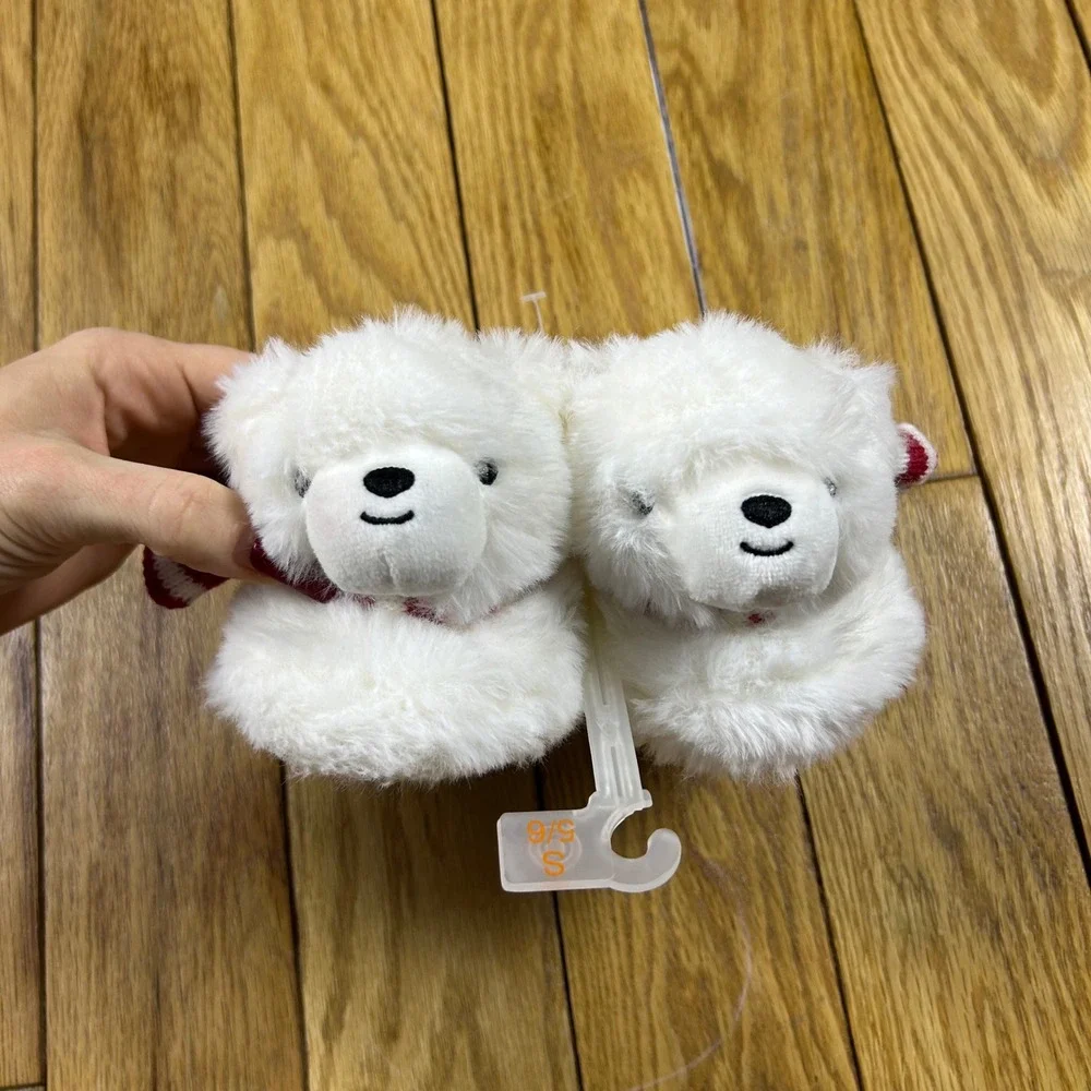 NEW Baby‎ Slippers White Bear Plush Fuzzy Red Stripe Scarf S 5/6